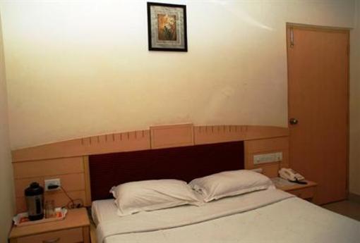 фото отеля Hotel Padmini Residency