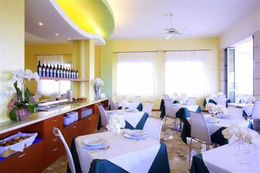 фото отеля Hotel Eden Caorle