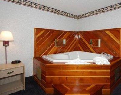 фото отеля Quality Inn & Suites North Columbus (Ohio)
