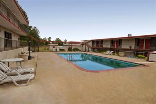 фото отеля Americas Best Value Inn Grenada