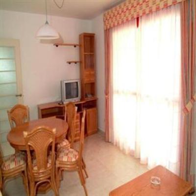 фото отеля Ambar Beach Apartments