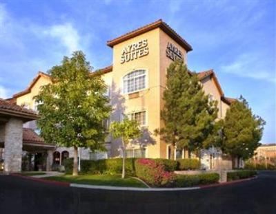 фото отеля Ayres Suites Ontario at the Mills Mall