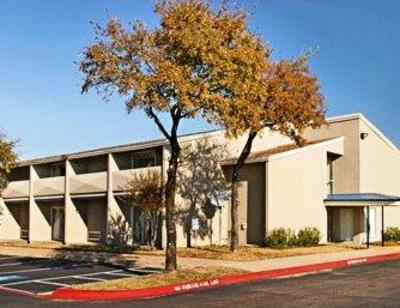 фото отеля Travelodge Austin