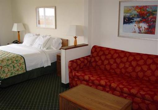 фото отеля Fairfield Inn Minot