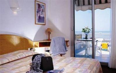 фото отеля Hotel Les Dunes La Tranche-sur-Mer