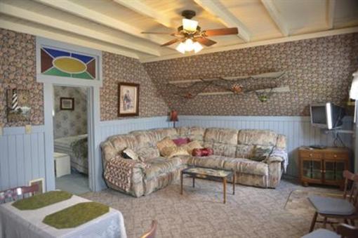 фото отеля Old Tower House B&B