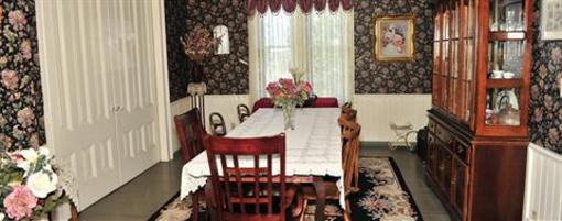 фото отеля Old Tower House B&B