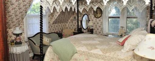 фото отеля Old Tower House B&B