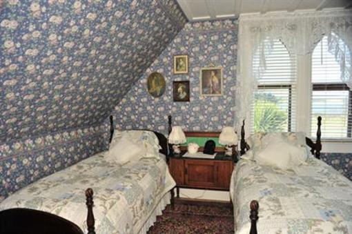 фото отеля Old Tower House B&B