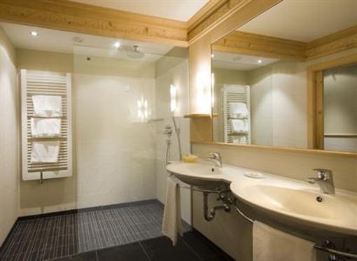 фото отеля La Perla Hotel Ortisei