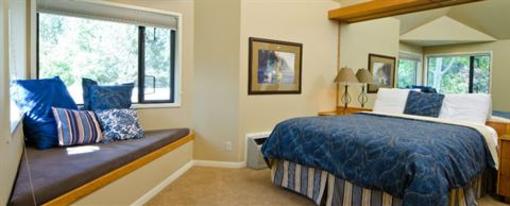 фото отеля Mount Bachelor Village Resort
