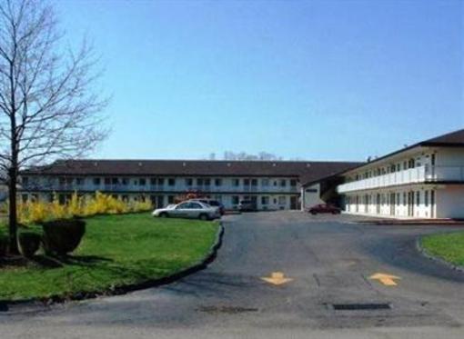 фото отеля Travelodge Pittsburgh