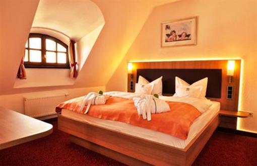 фото отеля Hotel Riesengebirge Neuhof an der Zenn