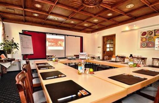 фото отеля Hotel Riesengebirge Neuhof an der Zenn