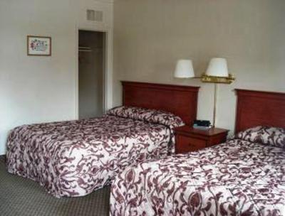 фото отеля Knights Inn London