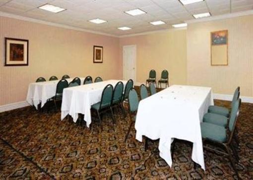 фото отеля Quality Inn Elizabeth City