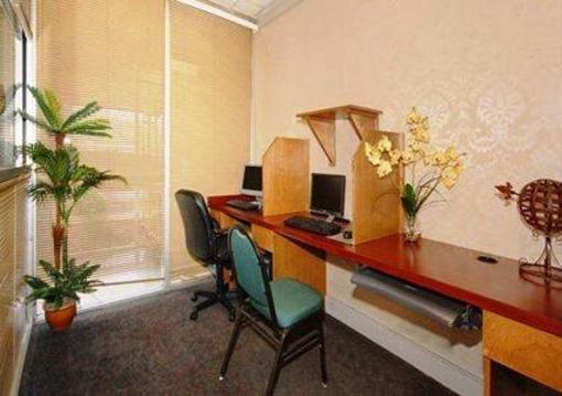 фото отеля Quality Inn Elizabeth City