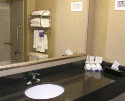фото отеля Quality Inn Chipley