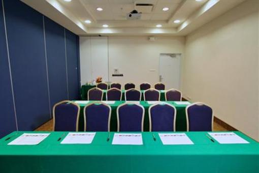 фото отеля Holiday Inn Express Tuxtla Gutierrez La Marimba