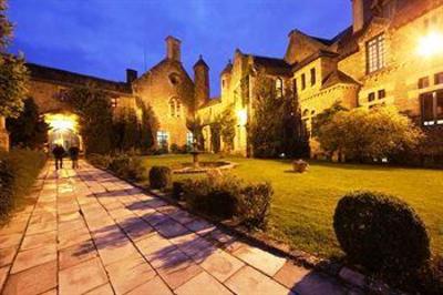 фото отеля Abbaye des Vaux de Cernay Hotel