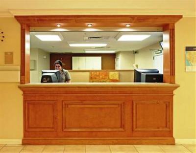 фото отеля Candlewood Suites Conway