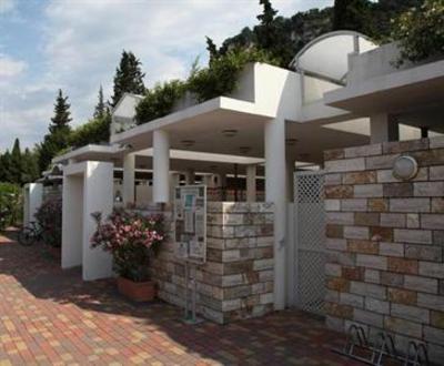 фото отеля La Rocca Camping Village