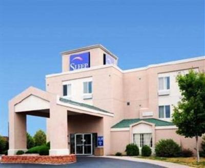 фото отеля Econo Lodge North Academy