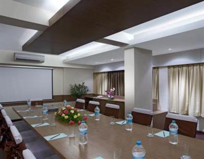 фото отеля Kapila Business Hotel