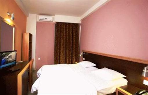 фото отеля Iraklion Hotel