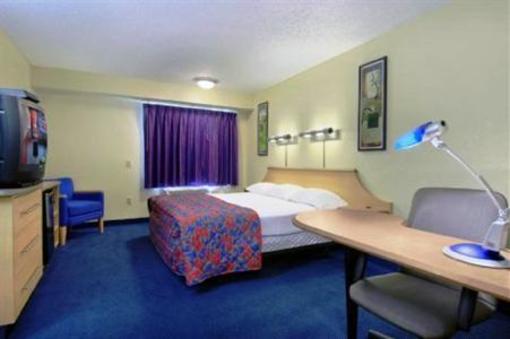 фото отеля Red Roof Inn West Palm Beach
