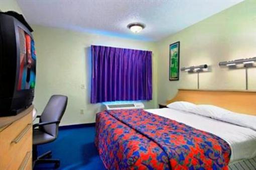 фото отеля Red Roof Inn West Palm Beach