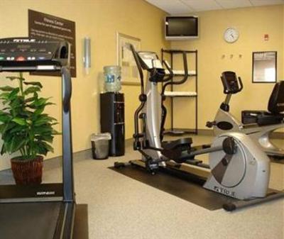 фото отеля Hampton Inn Greenfield