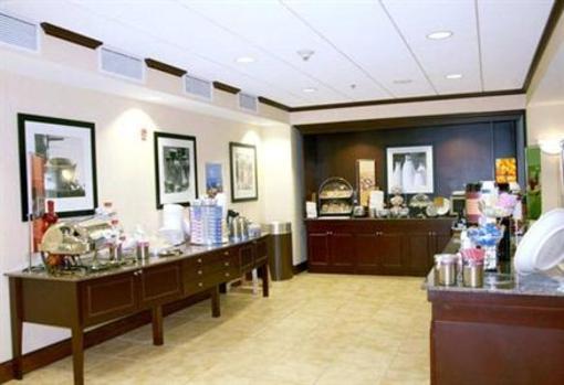 фото отеля Hampton Inn Greenfield
