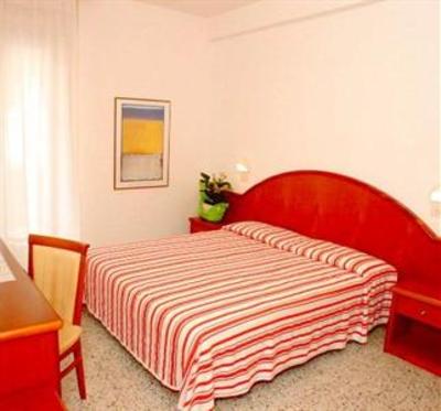 фото отеля Hotel Bologna Lignano Sabbiadoro