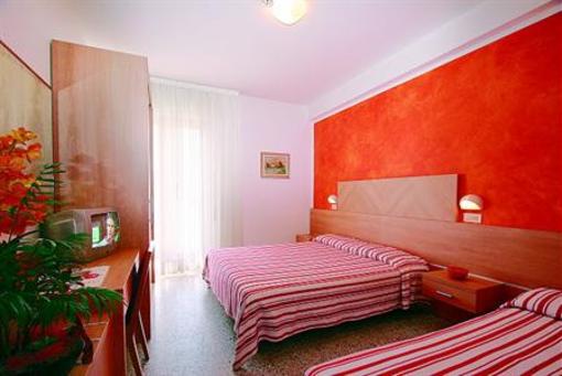 фото отеля Hotel Bologna Lignano Sabbiadoro
