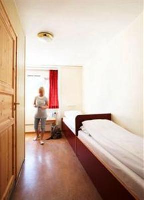 фото отеля HI Montana Youth and Family Hostel