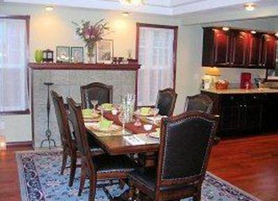 фото отеля Prosperity Guest House Seattle