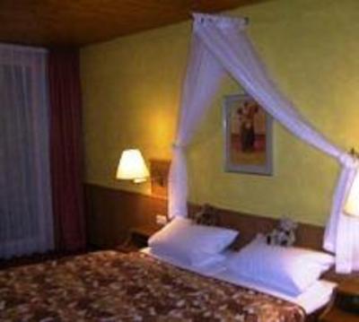 фото отеля Resort und Wellnesshotel Park Hill Lossburg