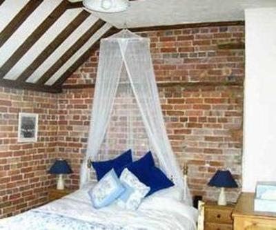 фото отеля Hilltop Barn Bed & Breakfast Blandford Forum