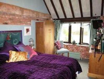 фото отеля Hilltop Barn Bed & Breakfast Blandford Forum