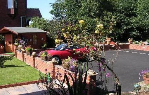фото отеля Norwood Guest House Accrington