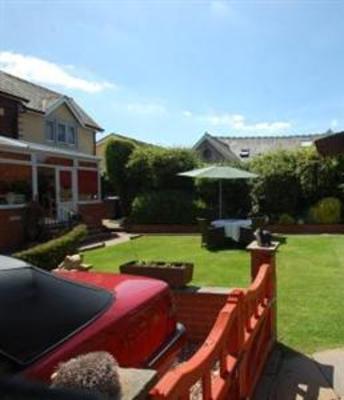 фото отеля Norwood Guest House Accrington