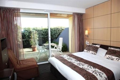 фото отеля Hotellerie Les Brisants Restaurant J M Perochon Bretignolles-sur-Mer