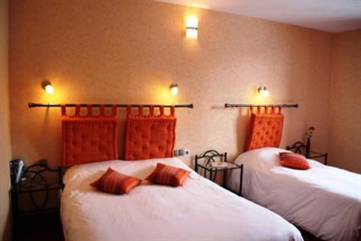 фото отеля Hotel Des Chazes Saint-Jacques-des-Blats