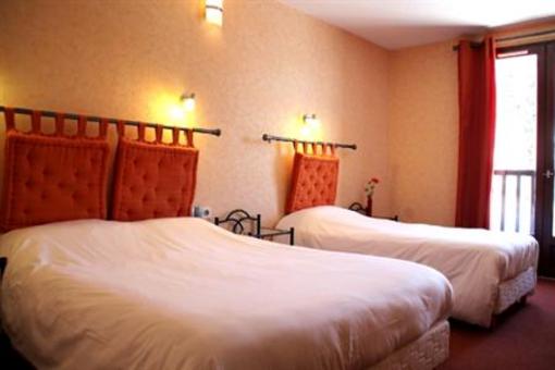 фото отеля Hotel Des Chazes Saint-Jacques-des-Blats