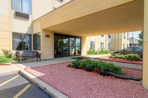 фото отеля BEST WESTERN Inn Suites Of Merrillville