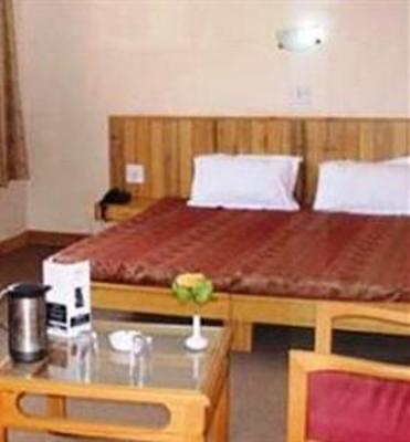 фото отеля Hotel Manali Continental