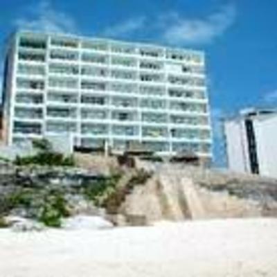 фото отеля Girasol Condo Hotel