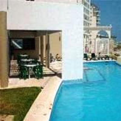 фото отеля Girasol Condo Hotel