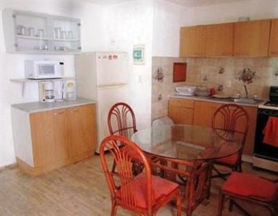 фото отеля Girasol Condo Hotel
